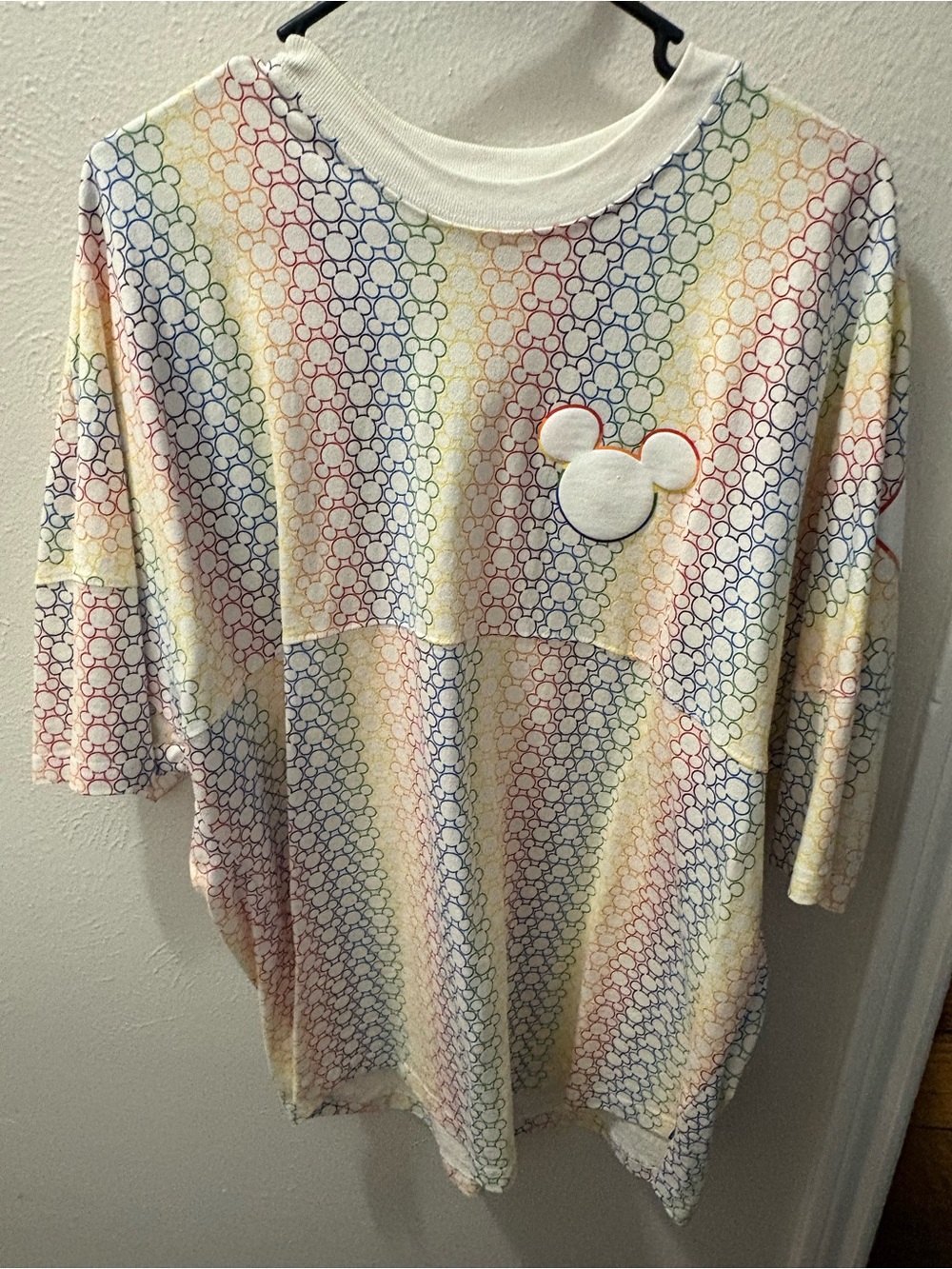 NWOT Disney Spirit Jersey short sleeve Mickey Pride Rainbow size Large